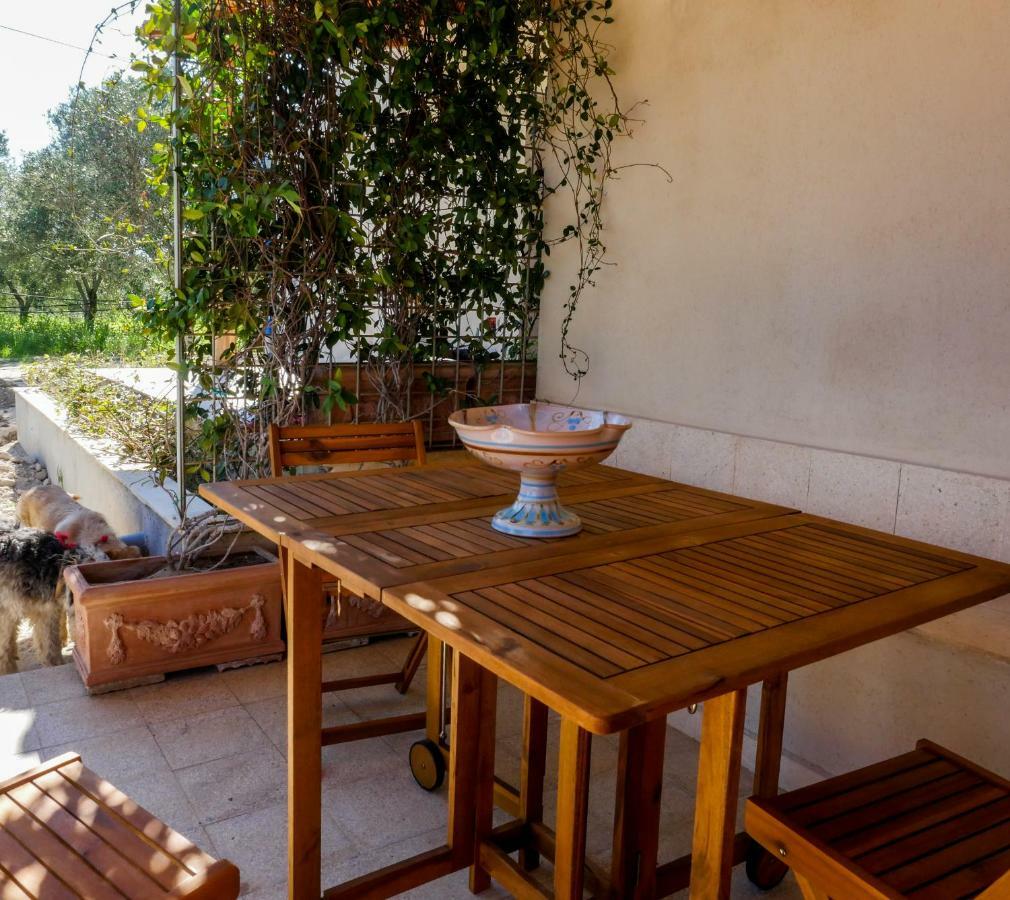 로크리 La Casa Del Miele Di Borgo Carbone 빌라 외부 사진